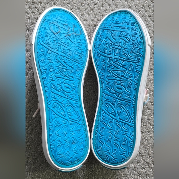 Blowfish Shoes - Picture 2 of 5